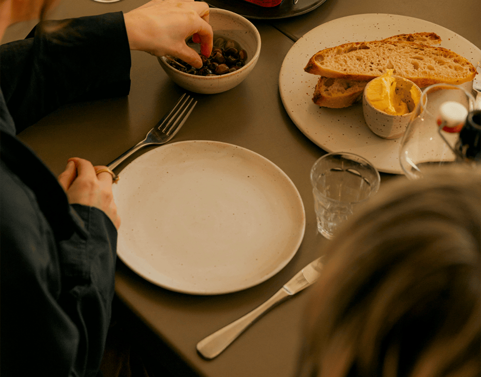 image__table-setting_990x775_desktop